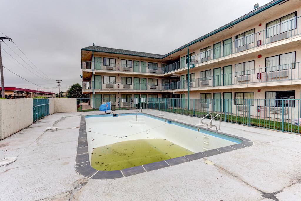 Econo Lodge West Memphis Luaran gambar